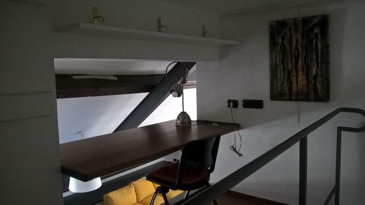 Апартаменты Loft Fronte Cattedrale Генуя Экстерьер фото
